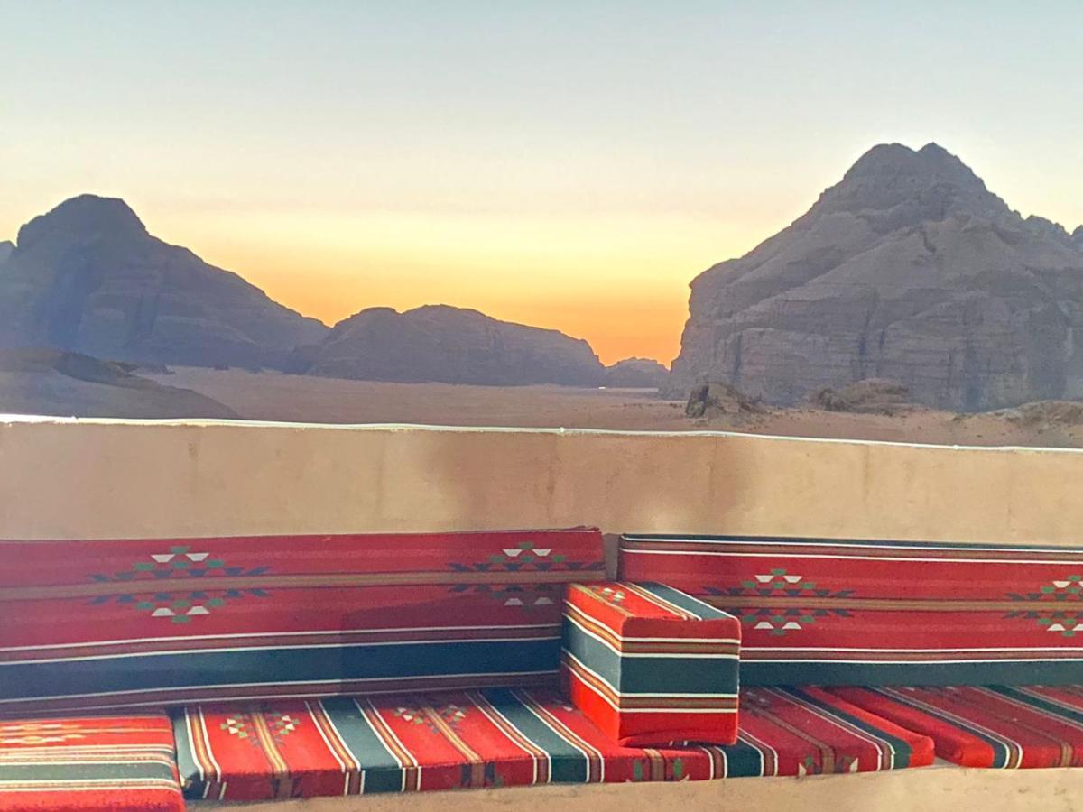 Zarb Desert Camp Wadi Rum Eksteriør billede